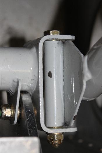 Pilot stick same slight undersize of the white stick vs the brass bearing.