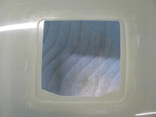 Cowl 12 Oil Door Opening