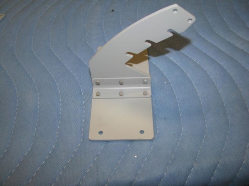 Flap Detent Bracket