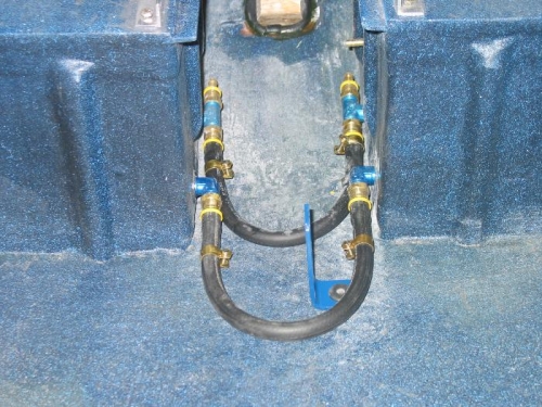 Fuel cross-over hoses