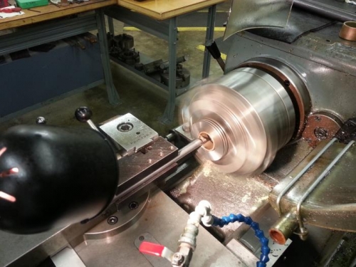 Boring bar used to cut material