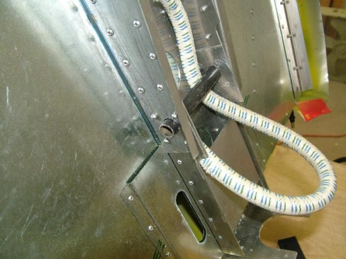 The bungee and lower bearing support