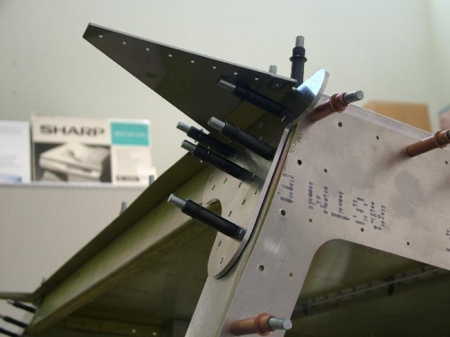 Left side wing attachment