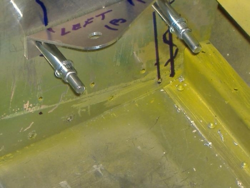 RH seat belt, RH seat