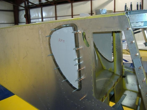 RH back window located