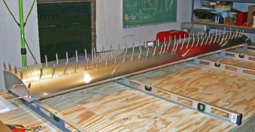 Horizontal stab leading edge