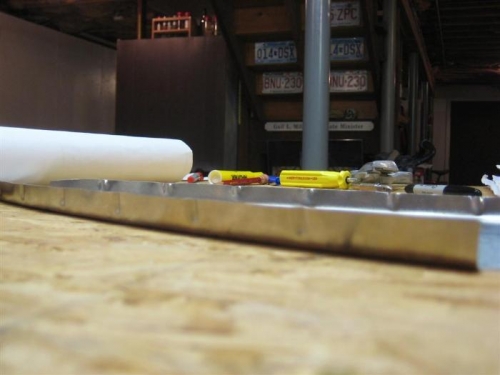 But after carefully enlarging the flutes, it all sits nice 'n' flat.