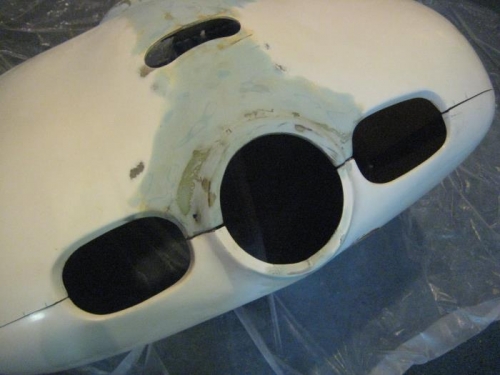 Cowl halves together.