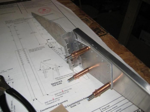 Counterbalance assembly with W04-09 spacer assembly