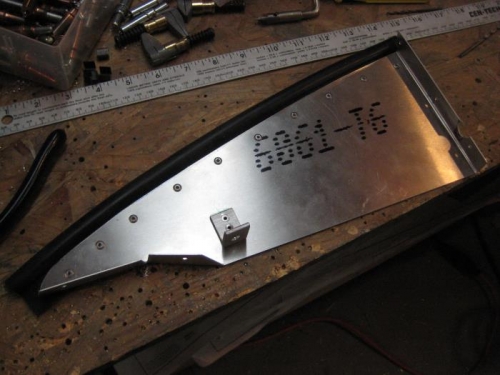 The end result after riveting (minus 1 angle clip).