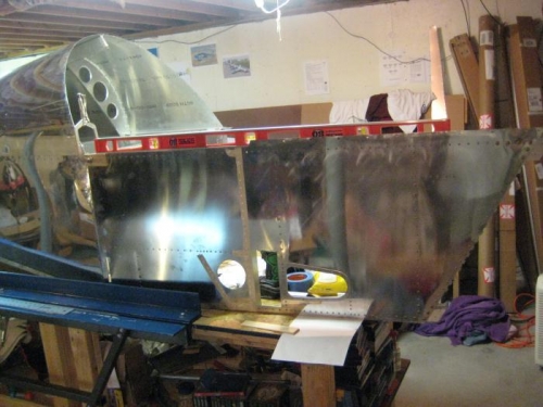 With the tailcone leveled, I leveled the forward right side panel