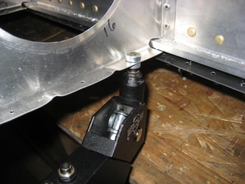 Using the simple dimple die with a hand rivet puller, to dimple the ribs