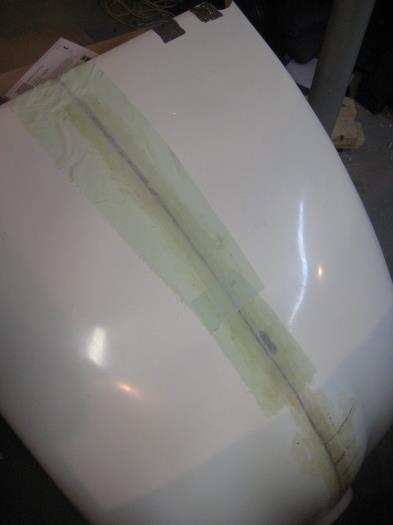 More fiberglass. Peel ply is light green.