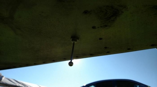 Antenna installed under fuselage