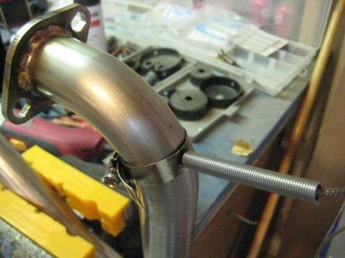 CHT probe installed.