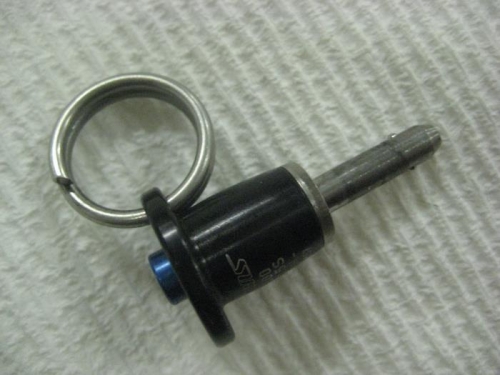 Locking pin (push blue button to retract small ball catches on pin)