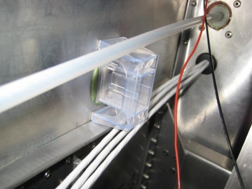 Click Bond support w/ installation device.