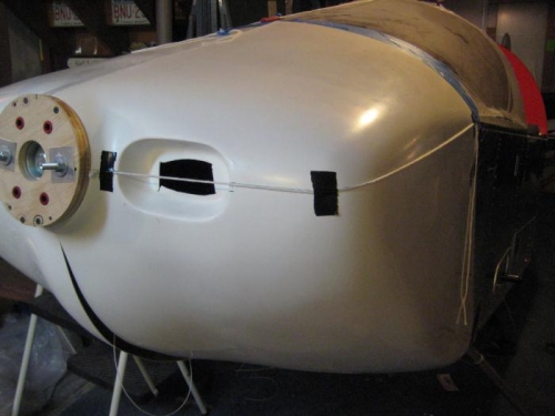 String to lay out horizontal cut line