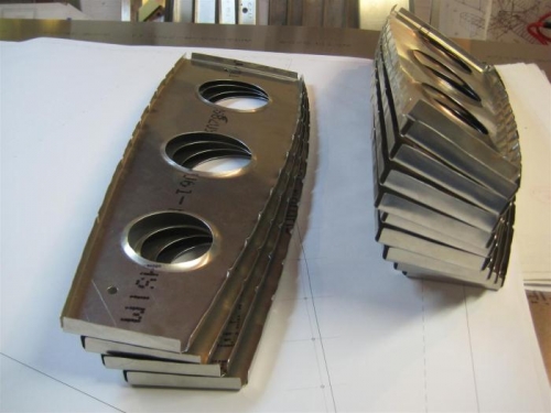 4 more ribs, on the left.