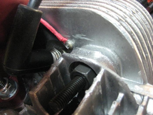 Attached all 4 cylinder head temperature probes.