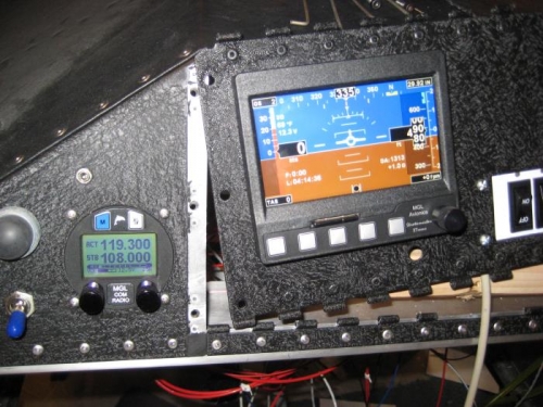 Radio and EFIS are alive!