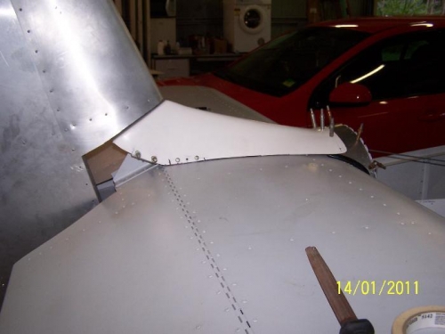 Saddle 6B21-5 fitted. Upper elevator set at 32 degs.