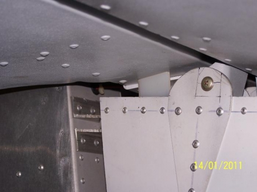 Elevator down stop set at 15 degs