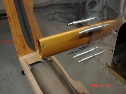 Pitot Mast