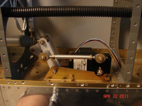 Servo SV32