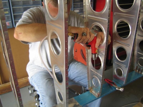 Drilling Ribs to the Rear Spar