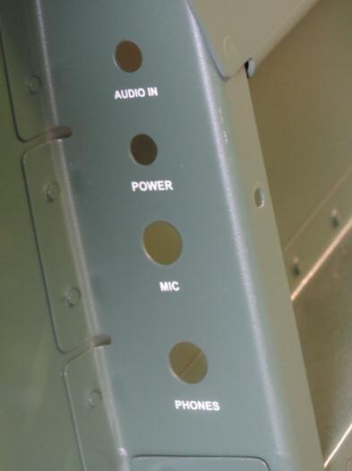 Starboard Bulkhead (Pilot)