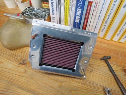 Filter with Retaining Plate