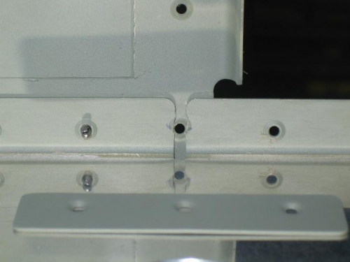 Notice Flange Slot & Dimple