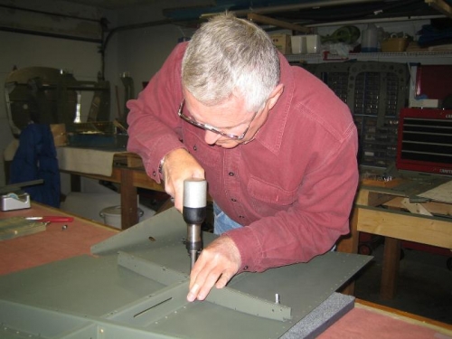 Back Riveting Mid Skins