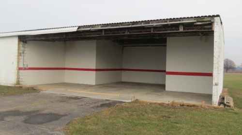 Front View (Note Missing Door)