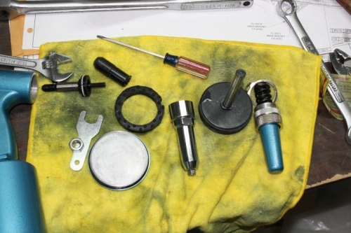 Pneumatic pop-rivet tool repair