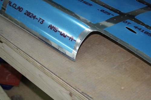 Rolled Left Side Skin Edge