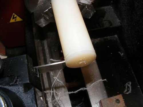 Making Plastic/Nylon Washers on my Mini-Lathe.