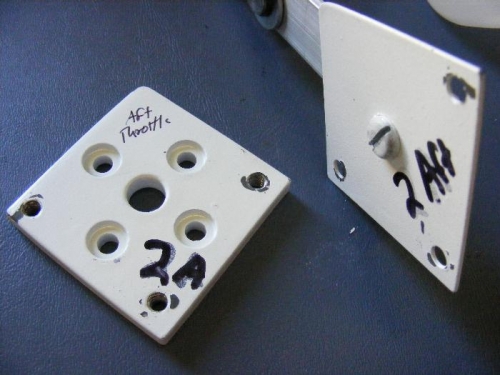 Details of Aft Throttle Mounting Plate Modification