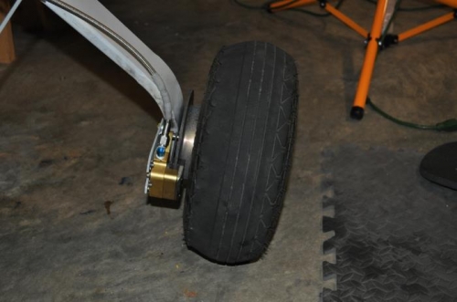 Rotated right tire