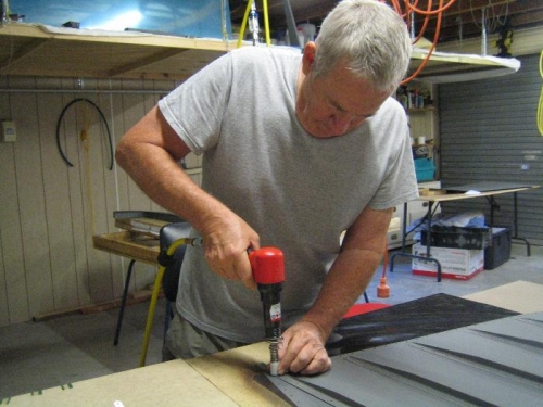 Back Riveting Rudder