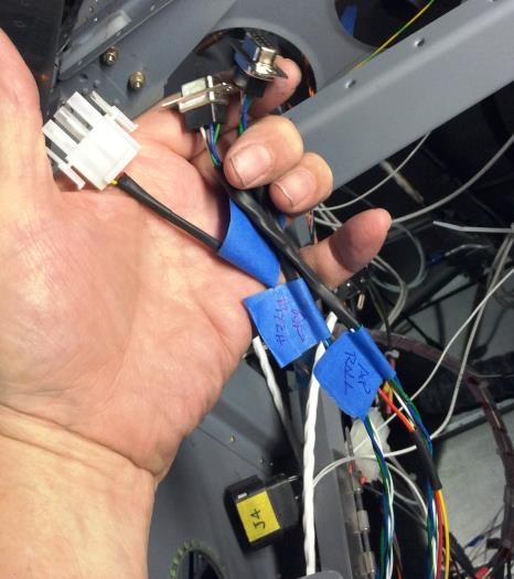 Servo wiring - simplified
