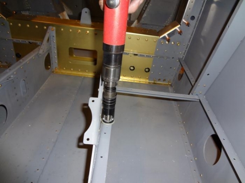 Machine countersinking for flush rivets