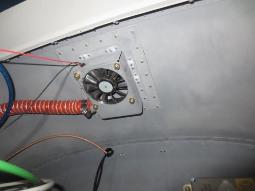 Avionics cooling/defroster