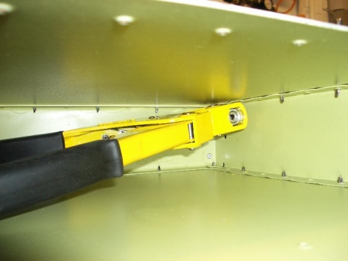 Pop rivetter on shank ready to be squeezed