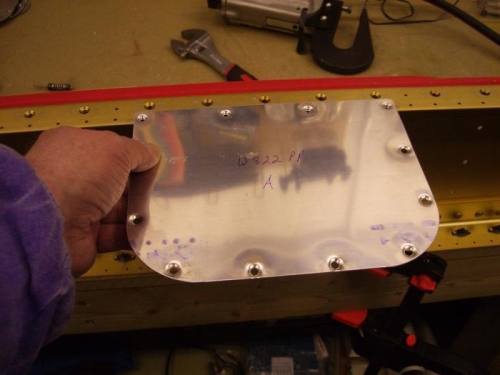 How panel attaches to spar.