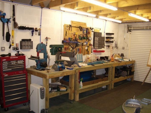 Workbenches, including mobile tooltable (idea from Richard Horan)