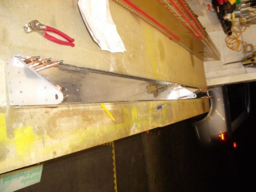 L rear spar & aileron hinges