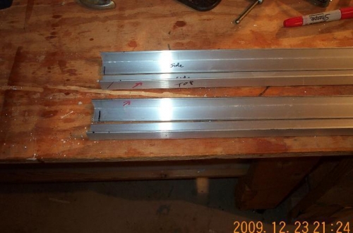 This is the forward end. If you look close you can see the angle direction to cut (in red)