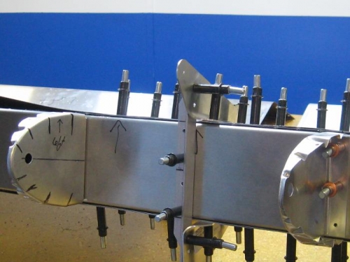 Elevator horn assembly